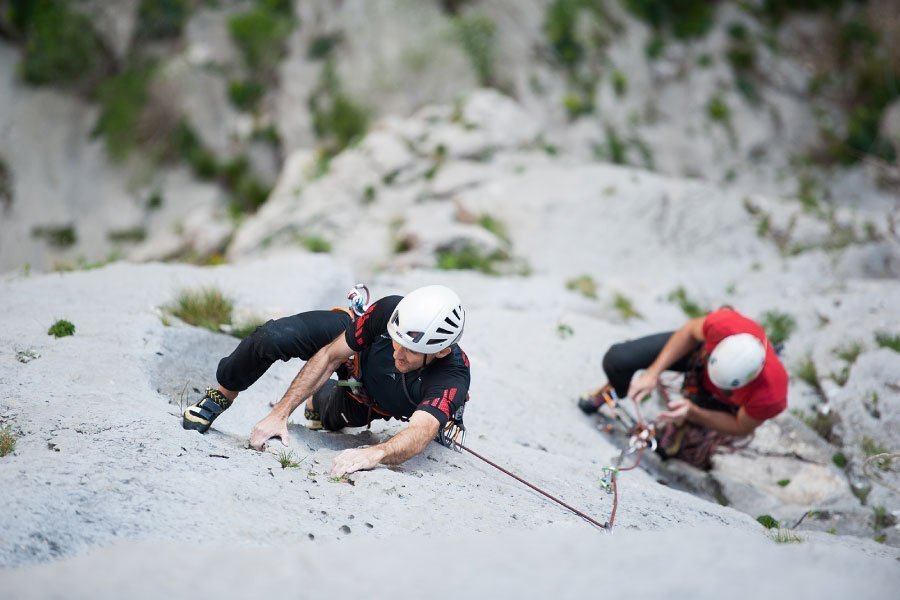 progression of rock climbing - multipitch climbing